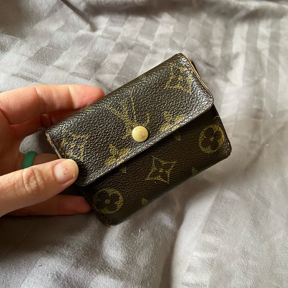 SOLD ON IG MOVEDBYMAVEN - Picture 2 of 8